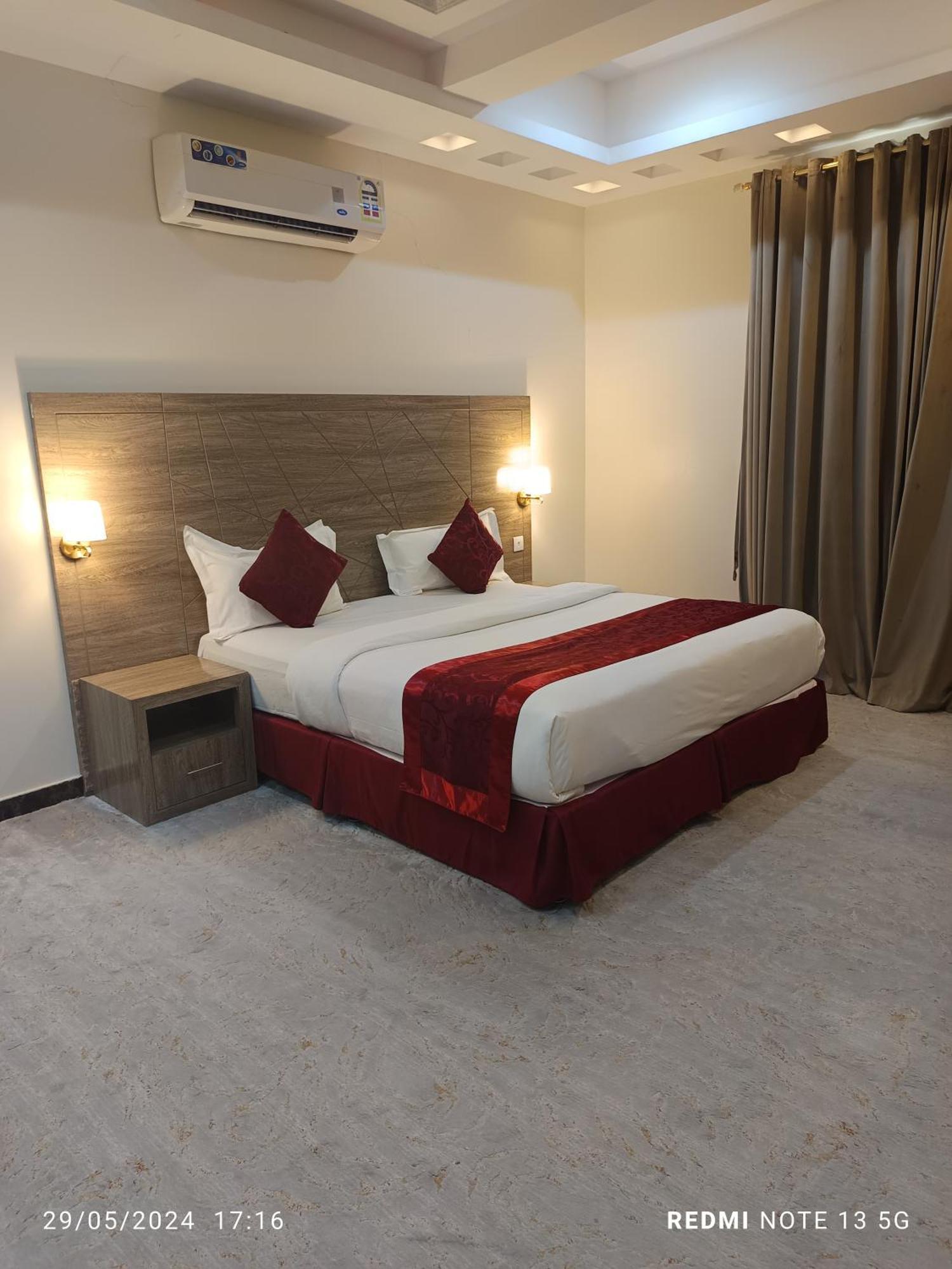 Al Farhan Hotel Qurtuba 利雅德 外观 照片