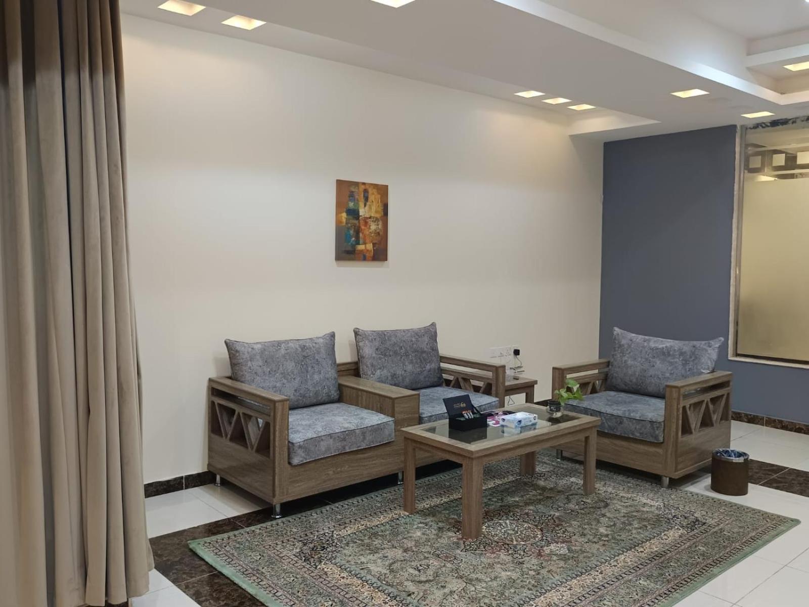 Al Farhan Hotel Qurtuba 利雅德 外观 照片